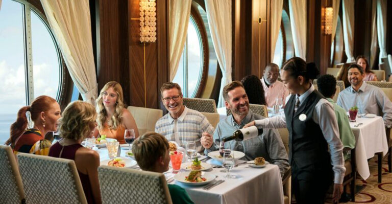 7 Things The Nicest Cruise Guests Do & 5 That Will Surprise You