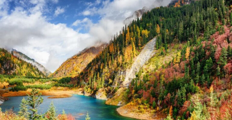 8 Hidden Adventure Spots + 7 Not Worth The Risk
