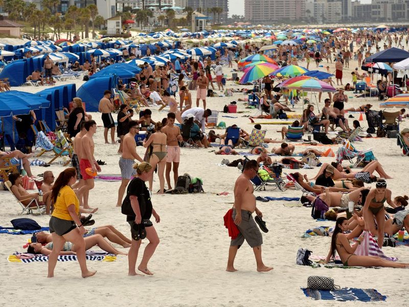 Clearwater Beach: Crowds Killed the Vibe