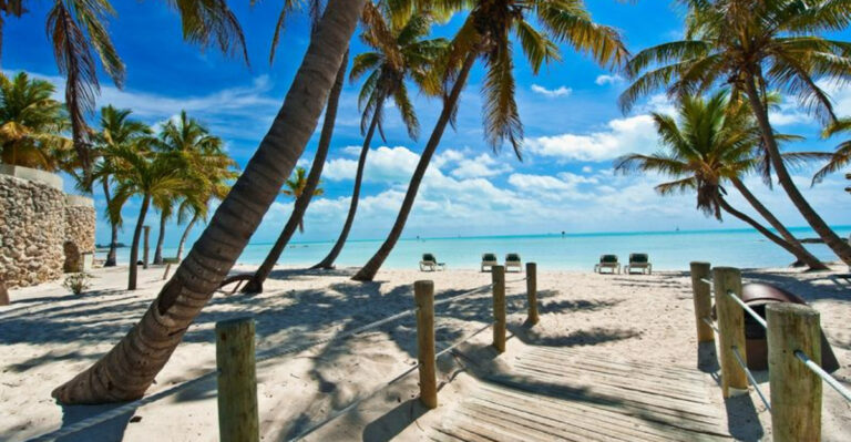 9 Romantic Memorial Day Weekend Retreats Perfect For Couples