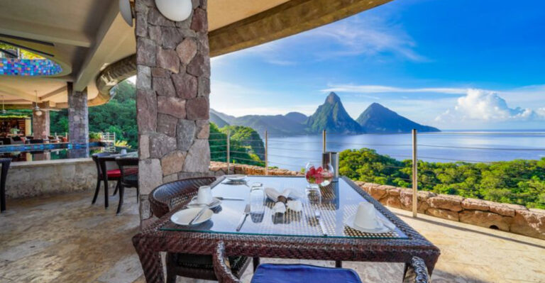 All-Inclusive For Mom? 5 Big Perks And 5 Pitfalls You Will Wish You Knew Sooner