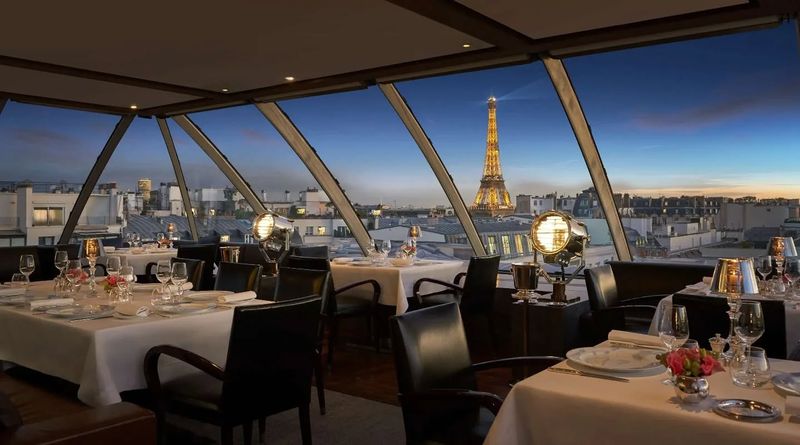Private Dinner At The Eiffel Tower In Paris
