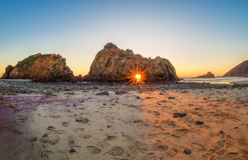 California – Pfeiffer Beach, Big Sur