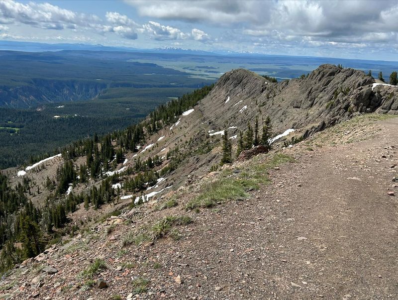 Mount Washburn Trail Hike