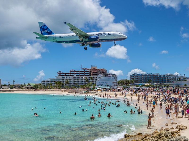St. Maarten/St. Martin: Maho Beach Madness