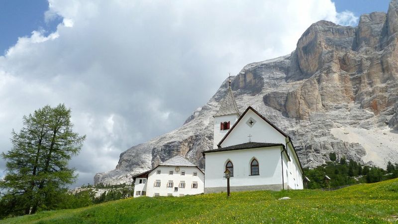 Serene Badia: Gateway to the Sacred Mountain
