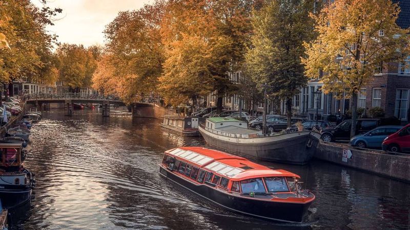 Amsterdam's Canal Wonderland