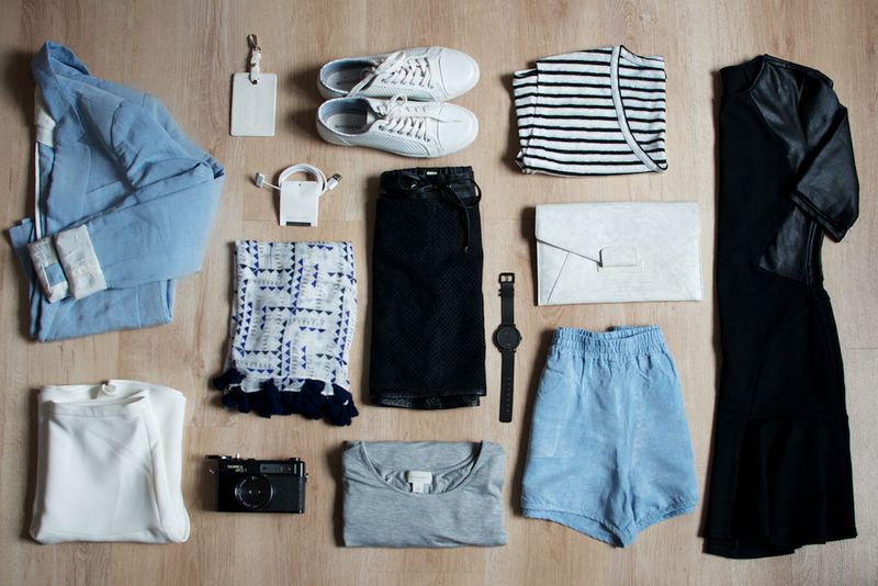 A Capsule Wardrobe With Mix-And-Match Layers