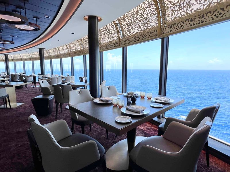 Arrive Early for Popular Restaurants
