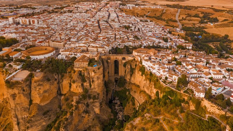 Ronda's Dramatic Cliffs