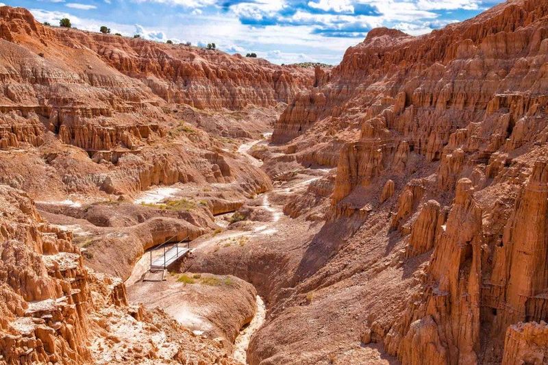 Cathedral Gorge – Nevada