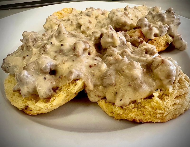Biscuits and Sawmill Gravy