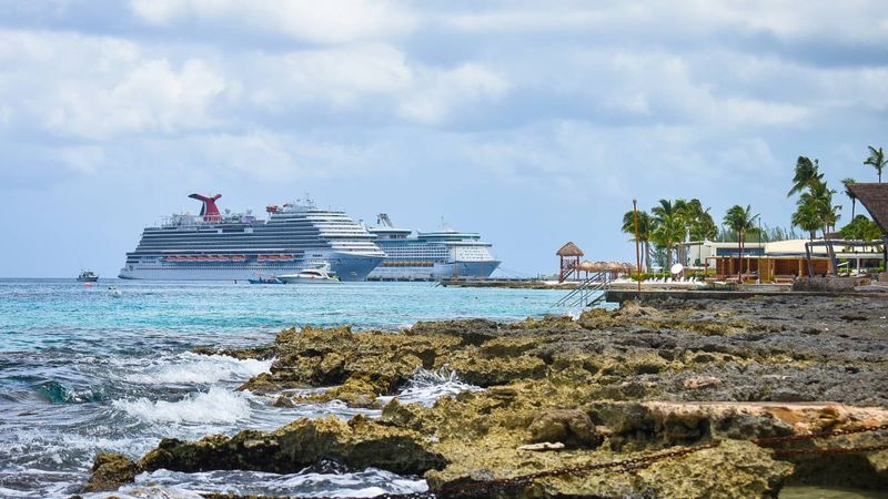 Cozumel, Mexico: Cruise Port Chaos
