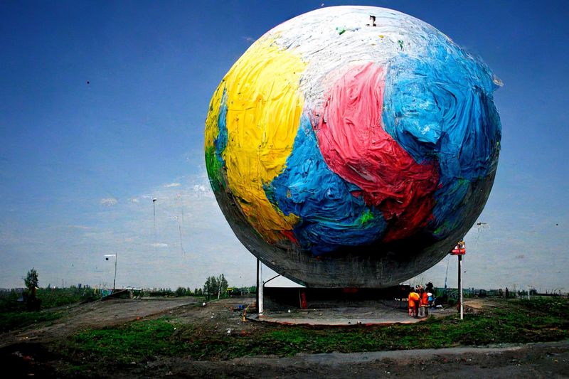 World's Largest Ball Of Paint – Alexandria, Indiana