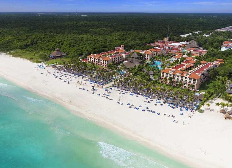 Sandos Playacar