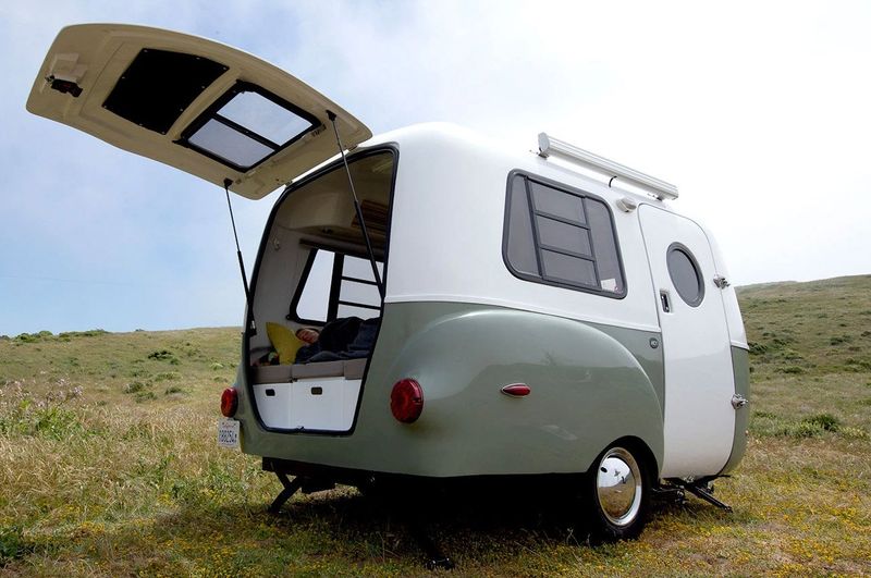 Happier Camper HC1: Retro-Cool Adaptability