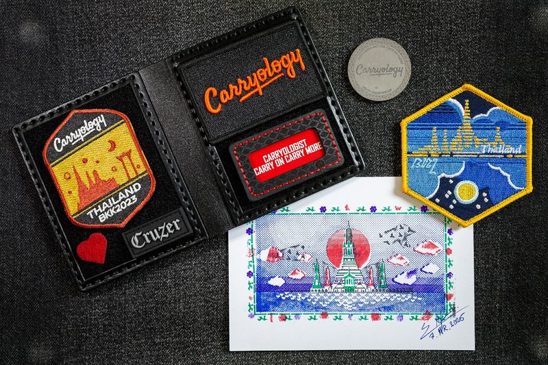 Displaying Subtle Travel Status Symbols