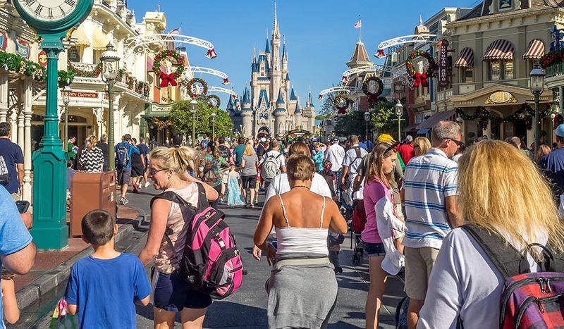 Blocking Walkways Or Stopping Suddenly In Crowds