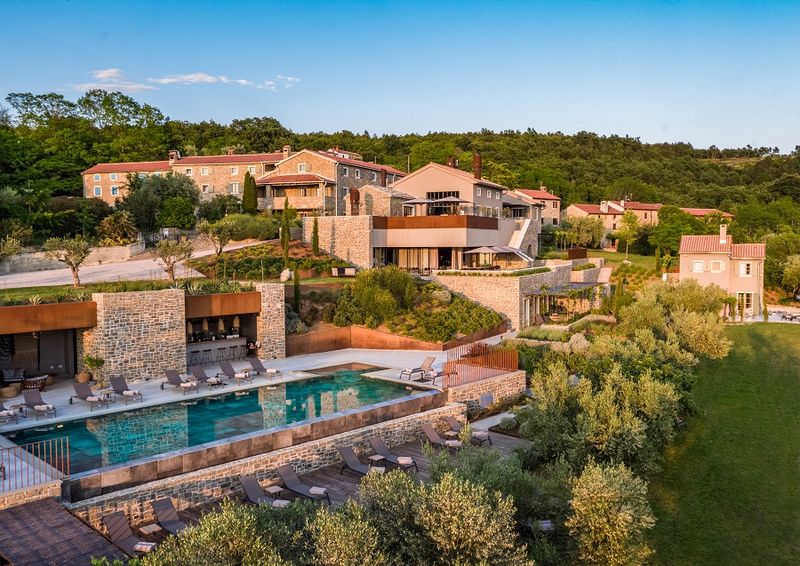 Affordable Luxury Accommodations