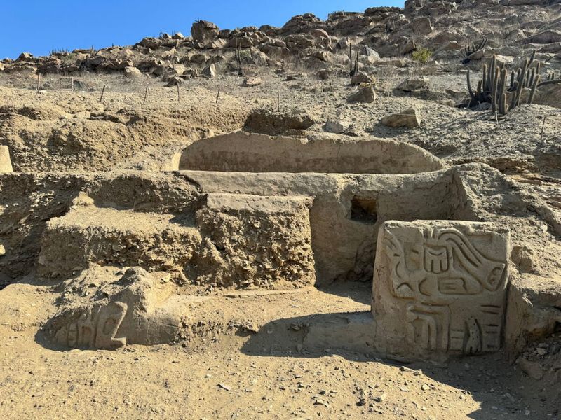 Sechin Bajo - Peru (3500 BCE)