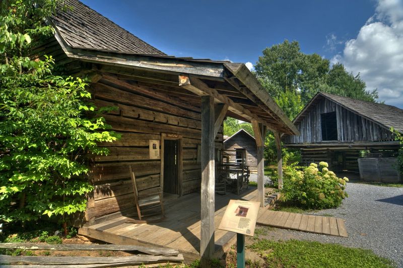 Experience Appalachian Culture in Townsend