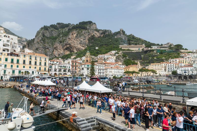 Overrated Amalfi Crowds