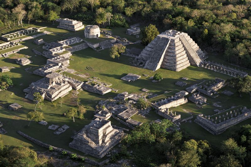 Mayapán: The Last Mayan Capital