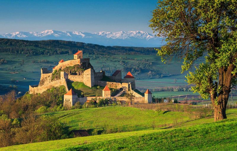 Explore Medieval Fortresses Without The Crowds