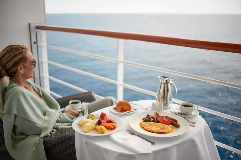 Overlooking Dining Times That Clash With Excursions