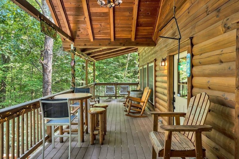 Relaxing Cabin Vibes