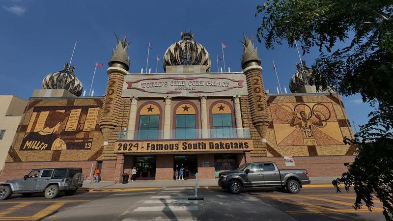 Corn Palace, South Dakota - HIT