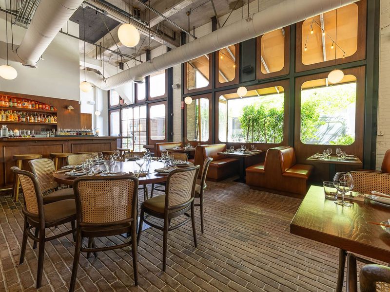 Camélia – Los Angeles, CA