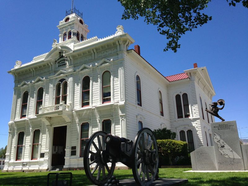 Bridgeport: Eastern Sierra Ranching Town With Hot Springs