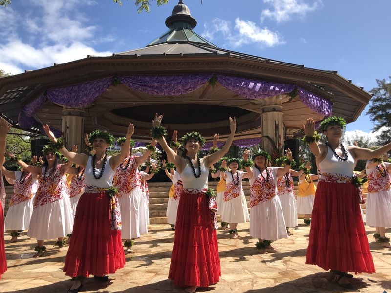 Hawaii - Lei Day Celebration