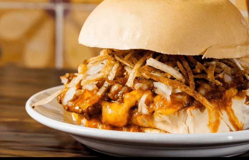 Florida: El Mago De Las Fritas In Miami