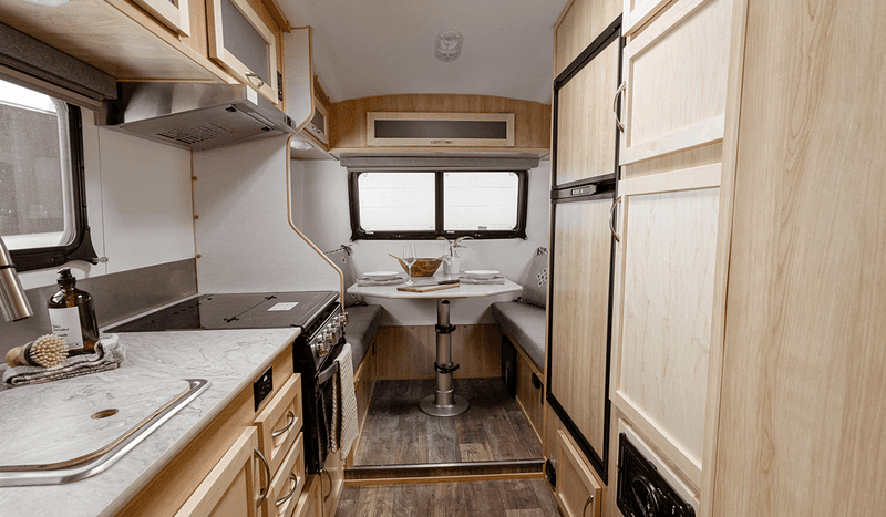 Escape Trailer 21C: The Canadian Craftsmanship Marvel