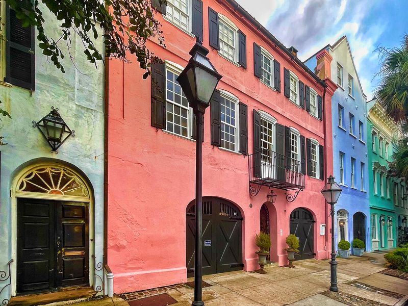 Charleston's Rainbow Row