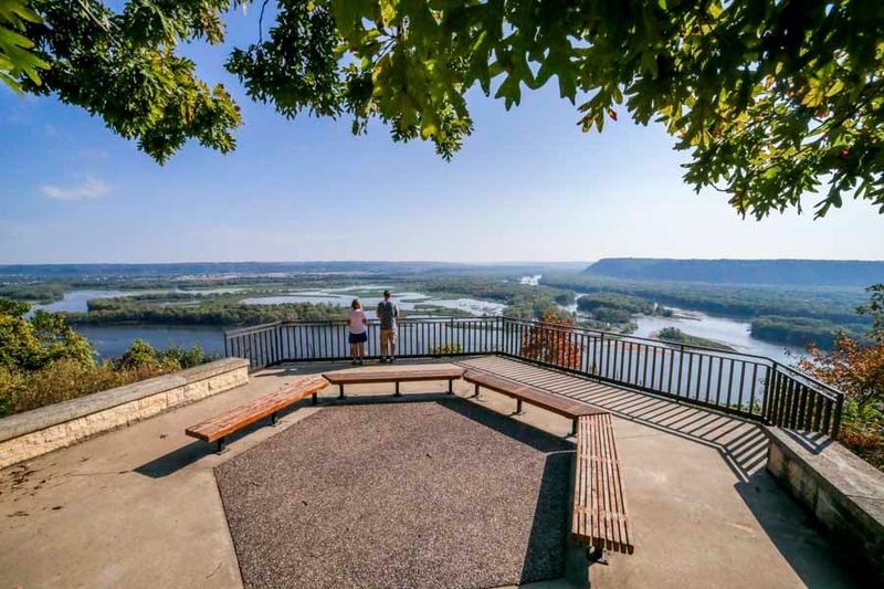 Iowa – Pikes Peak State Park Overlook