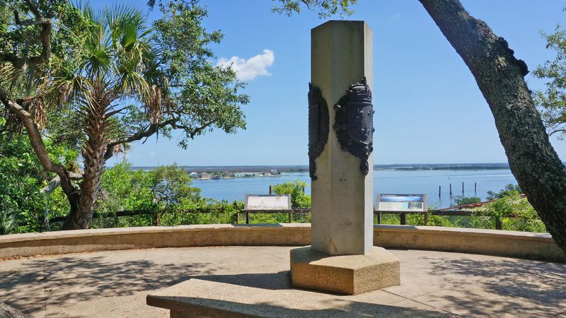 Ribault Column
