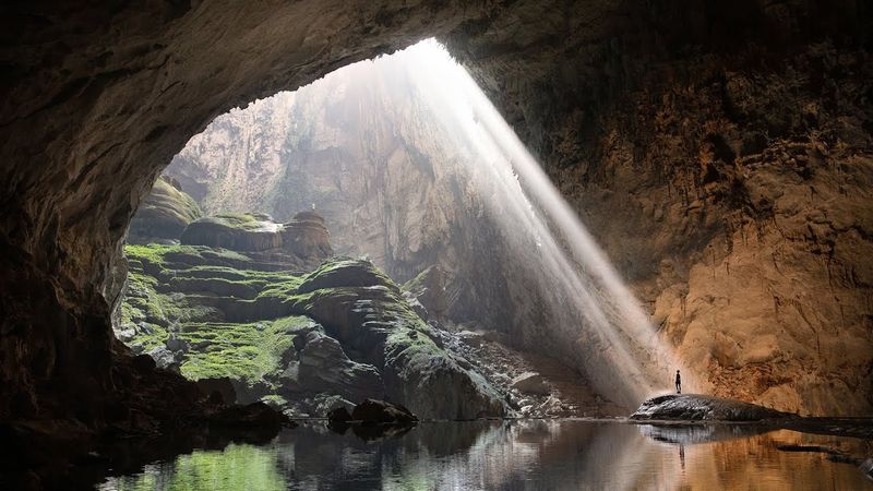 Hang Son Doong Cave, Vietnam