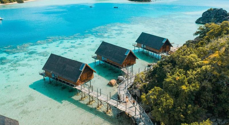 Bawah Reserve, Indonesia