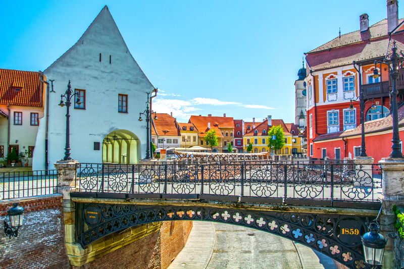 Sibiu's Hidden Squares