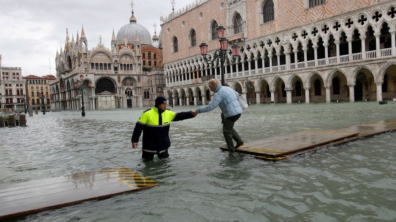Venice Overwatered and Overrun