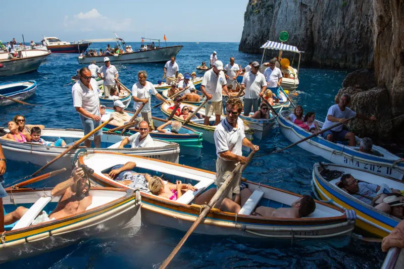 Blue Grotto Disappointment: An Overpriced and Rushed Experience