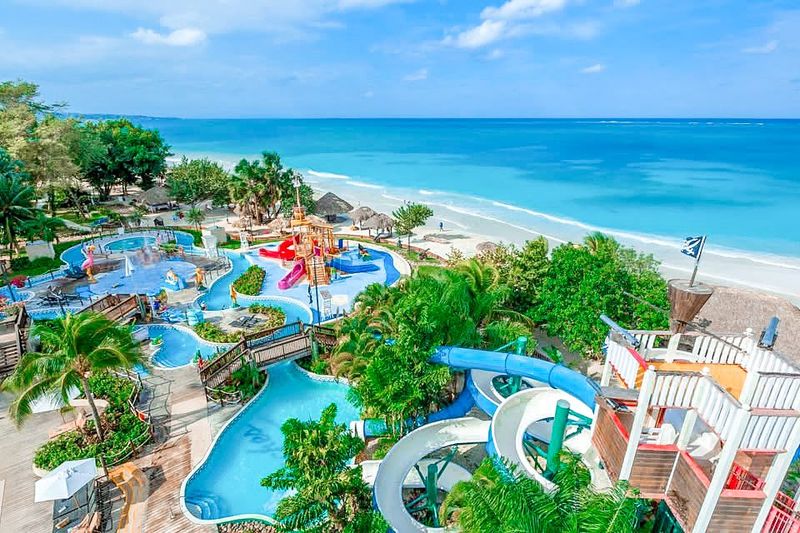 How To Choose The Right Resort For Your Mom