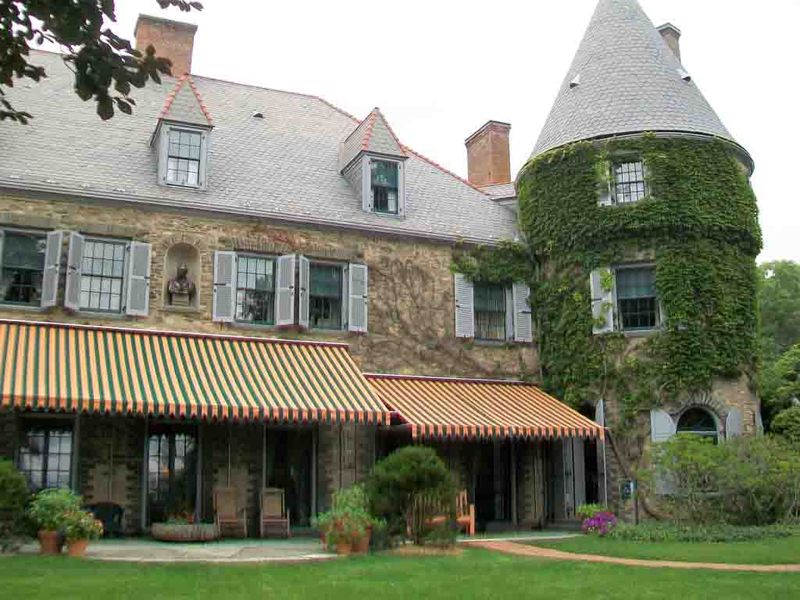 Milford: Delaware River Jewel