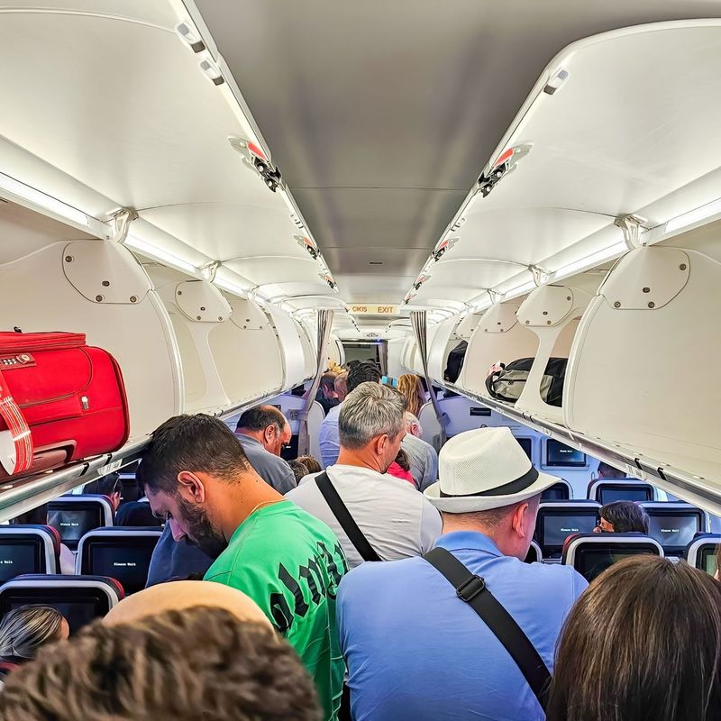 Blocking the Aisle (Bad Habit)