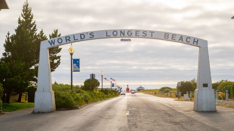 Long Beach, Washington: 28 Miles of Affordable Coastline