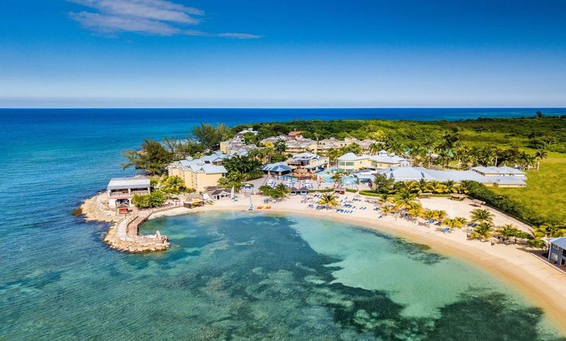 Jewel Paradise Cove