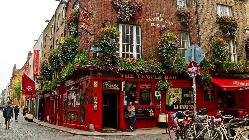 Dublin Temple Bar District – Dublin, Ireland
